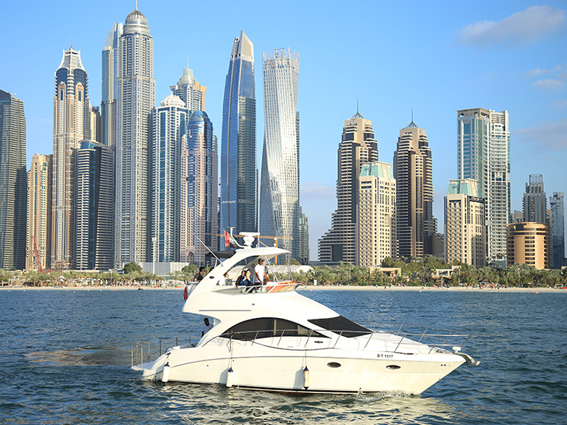 Luxury Yacht Rental Dubai