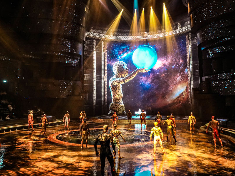 La Perle by Dragone Spectacular Show