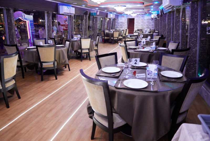 Dubai Dhow Cruise Dinner in Deira Creek